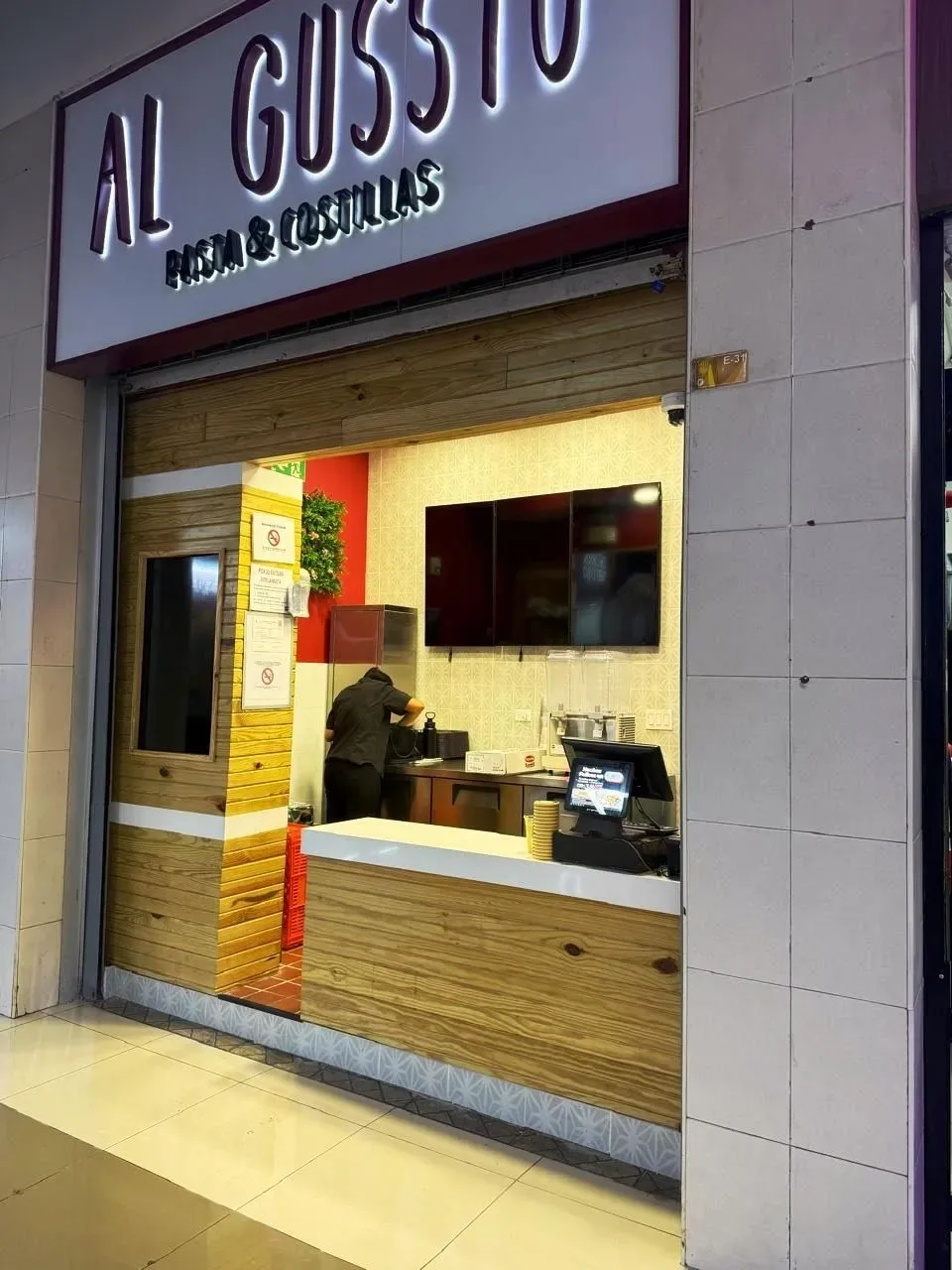 Proyectos: Franquicias Grupo Sarriax